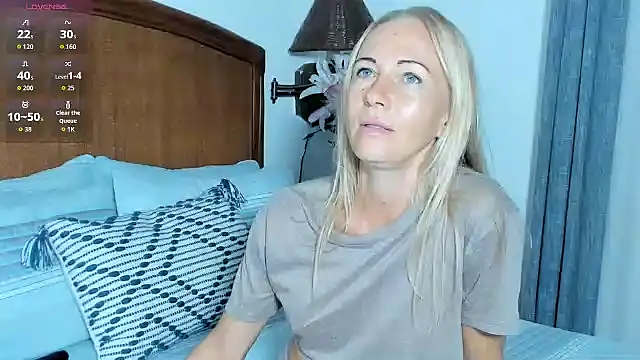 Christine 35 online show from June 8, 10:49 am