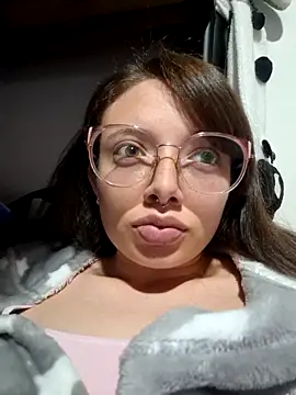 linda-schmidt online show from October 27, 3:46 am