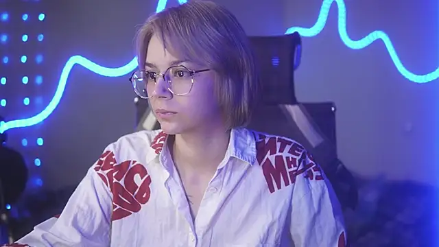 alyssa sweet online show from April 29, 9:12 am