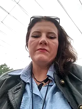 LizaCakes online show from September 19, 3:33 pm