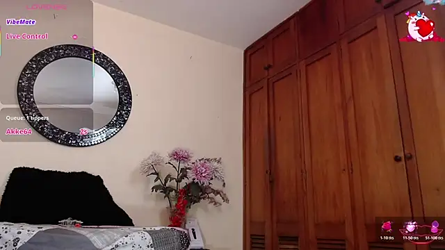NicoleSantana online show from June 20, 10:02 pm