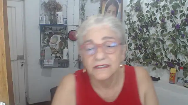 FunnyGrandma online show from May 7, 2:05 am