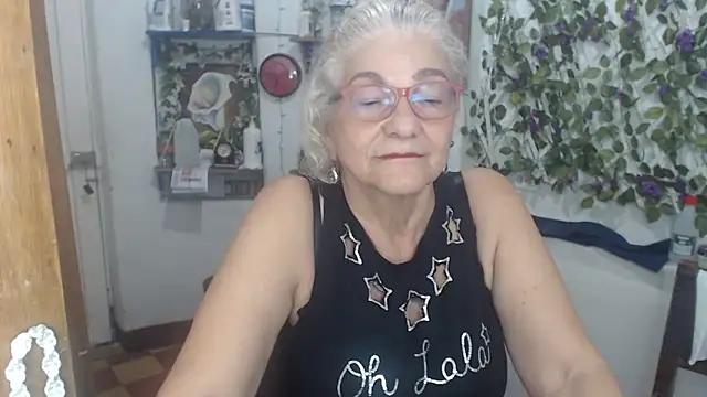 FunnyGrandma online show from May 9, 3:52 am