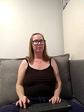 SweetandNaughty1 online show from November 2, 10:35 pm