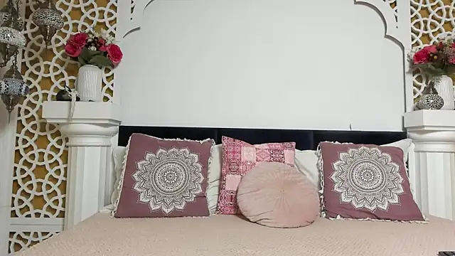 AleshaArabian online show from January 15, 5:24 am