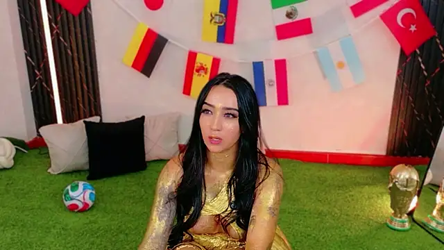 EmmyEvans1 online show from June 10, 7:34 pm