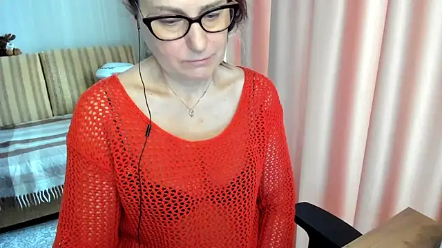 lauraoven online show from March 3, 7:25 am