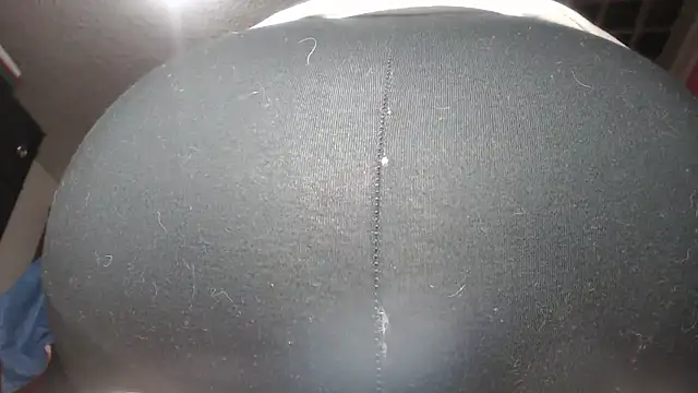 prettyangelsquirt online show from April 28, 9:08 pm