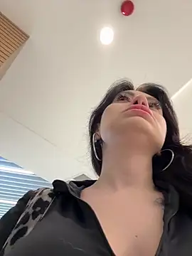 Wet  Bunny online show from March 18, 6:18 am