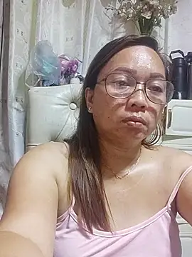 asianwet4u online show from July 25, 8:54 am