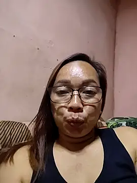 asianwet4u online show from February 15, 2:27 pm