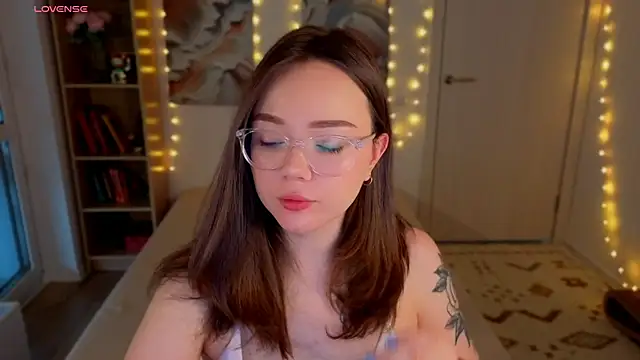 MilenaSaint online show from June 30, 3:39 am