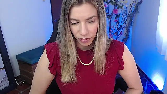 ms sofia x online show from November 7, 5:18 pm