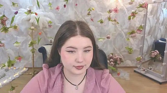 NicoleFoxery online show from June 18, 6:24 pm