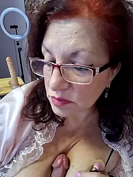 innocentsquirt online show from October 5, 6:29 am