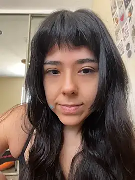 Evie-Luna online show from July 17, 6:33 pm