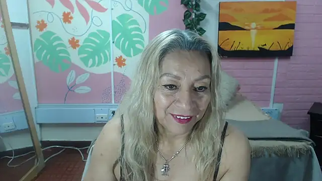 ZAMANTHA online show from June 18, 4:01 pm