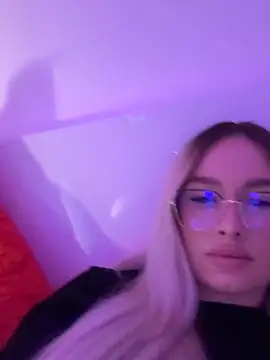 mollyxxx online show from November 2, 1:09 am