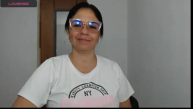 selena ferri online show from February 2, 12:20 am