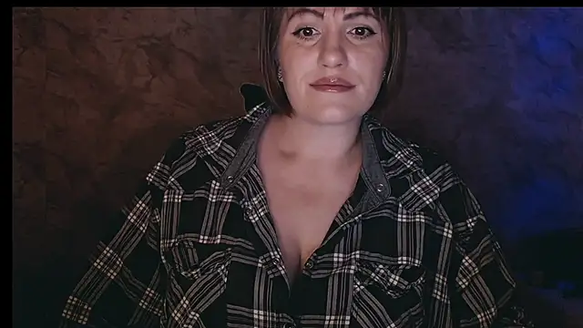  letty  online show from October 28, 10:25 pm