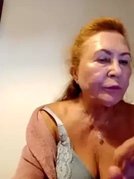 Hottie-Mom online show from July 22, 4:08 pm