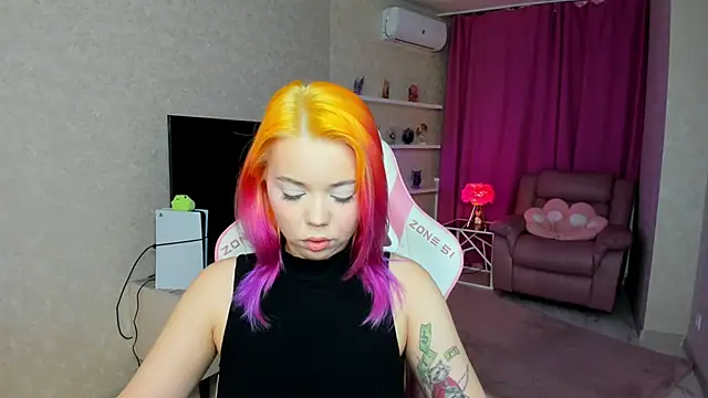EnergyBunny 1 online show from June 4, 7:29 pm