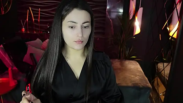 KylieMellow online show from September 14, 5:27 am