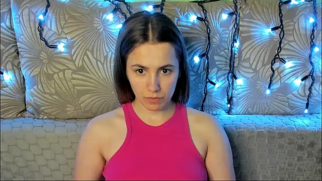 MaggieCake online show from July 5, 3:35 am
