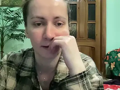 AngelTough20 online show from May 1, 11:30 pm