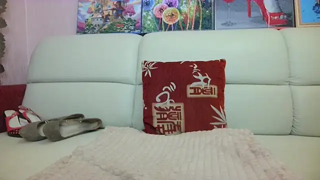 MargieEvans online show from June 25, 7:02 am