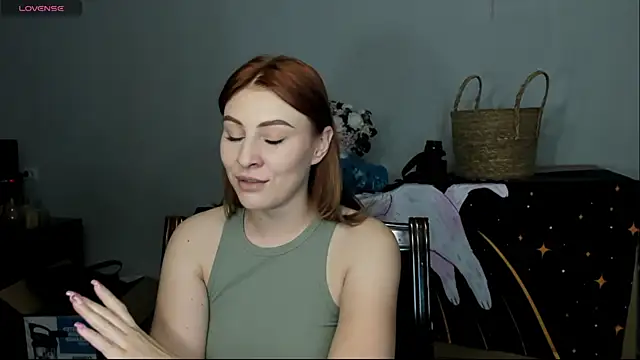 KindKristy online show from July 9, 7:33 am