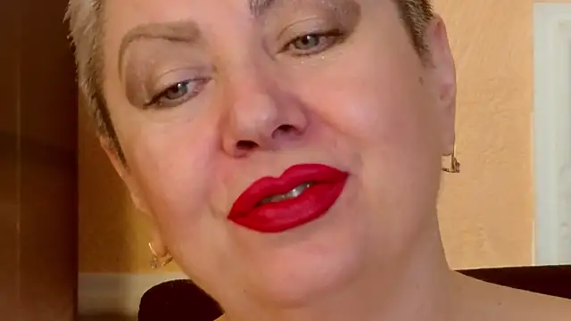 LadyPosh online show from October 29, 10:23 pm