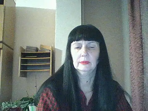 MelanyBanks online show from December 4, 2:30 pm