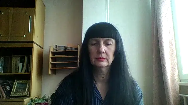 MelanyBanks online show from January 15, 7:47 am