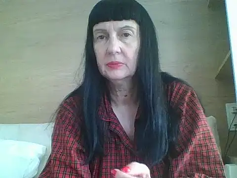 MelanyBanks online show from June 6, 7:14 am