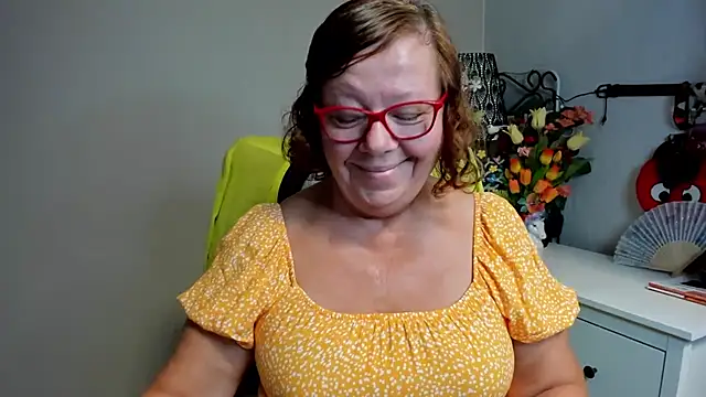 Adelewildx online show from July 1, 3:28 am