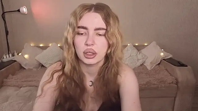 ViolettaLopez online show from June 9, 2:27 pm
