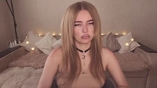 ViolettaLopez online show from July 26, 1:52 pm