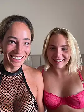 SweeetAlegra online show from July 28, 12:48 pm