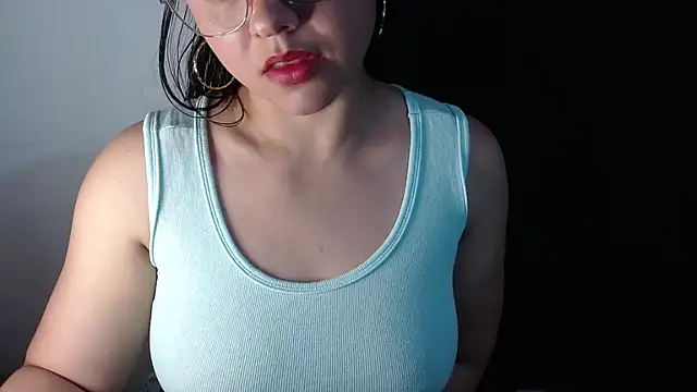 lizbodu online show from May 12, 11:55 pm