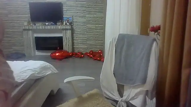 cute  cherry online show from March 9, 6:11 pm