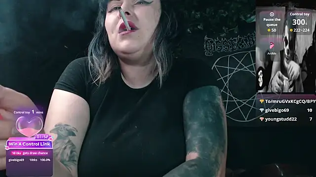 Psychobitch7 online show from June 26, 9:27 pm