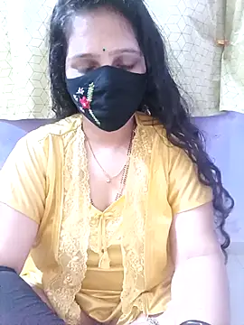 Rising Smiler online show from October 29, 7:05 pm