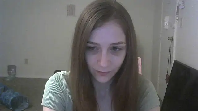 persephone332 online show from May 10, 9:33 am