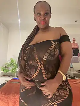 sexyTHANDO online show from March 8, 8:24 pm