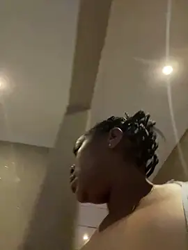 sexyTHANDO online show from February 19, 8:07 pm