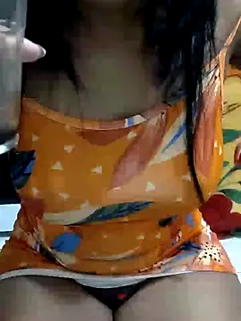 NeydeHotWife online show from May 25, 5:45 pm