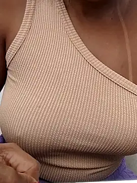 NeydeHotWife online show from April 30, 6:46 pm
