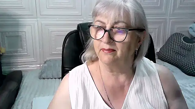 LolkaAlyss online show from May 4, 8:34 pm