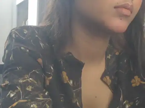 NancyRuvi online show from June 30, 2:38 pm